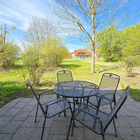 Apartment Rugana - Klassik Mit 1 Schlafzimmer Und Terrasse B56 Dranske